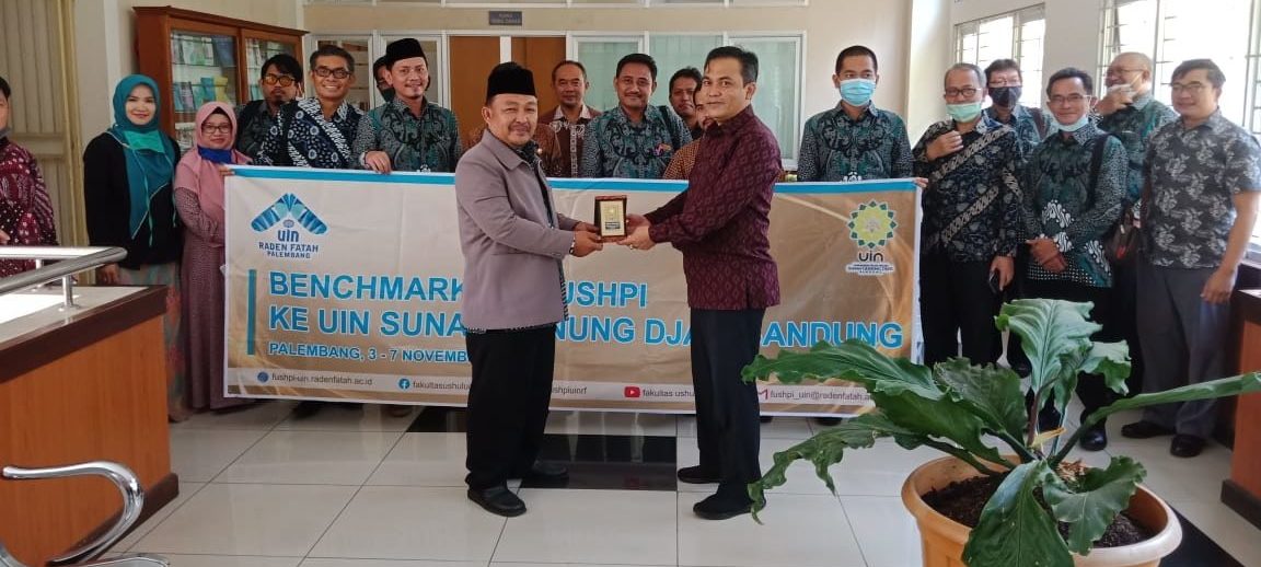 BENCHMARKING PRODI ILMU ALQURAN DAN TAFSIR FAKULTAS USHULUDDIN DAN PEMIKIRAN ISLAM